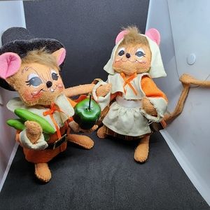 Annalee Pilgrim Mice